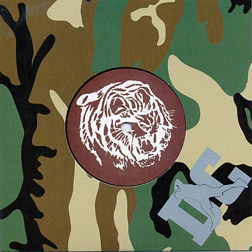 Damage Control - Camouiflage 7" Bundle