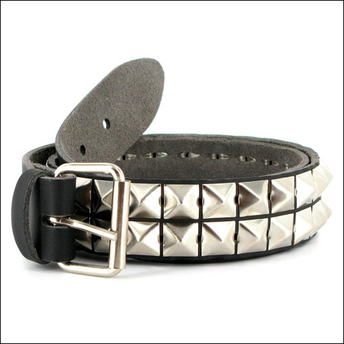 Pyramidengürtel zweireihig schwarz